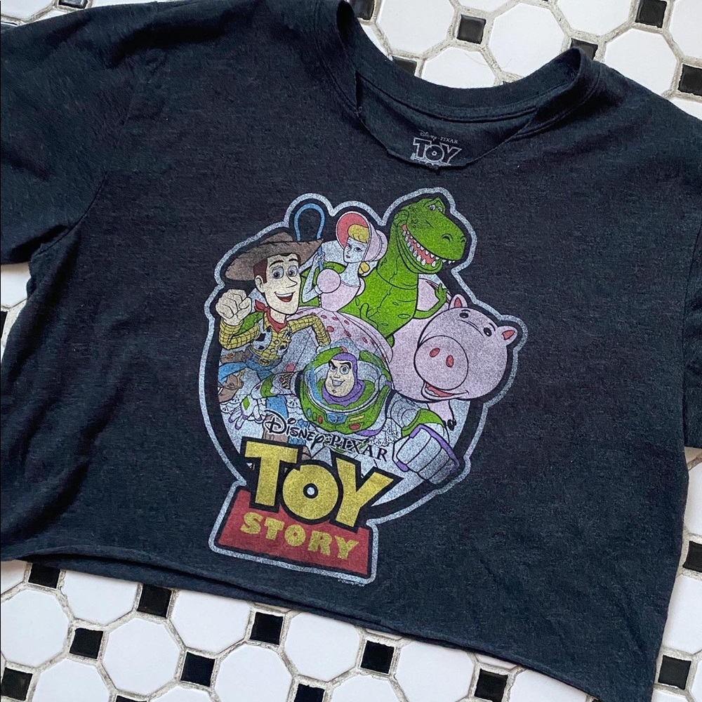 TOY STORY SLIGHTLY CROPPED TEE